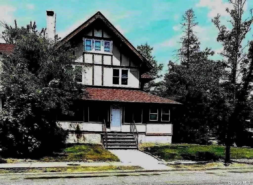 508 Monroe Street, Cedarhurst