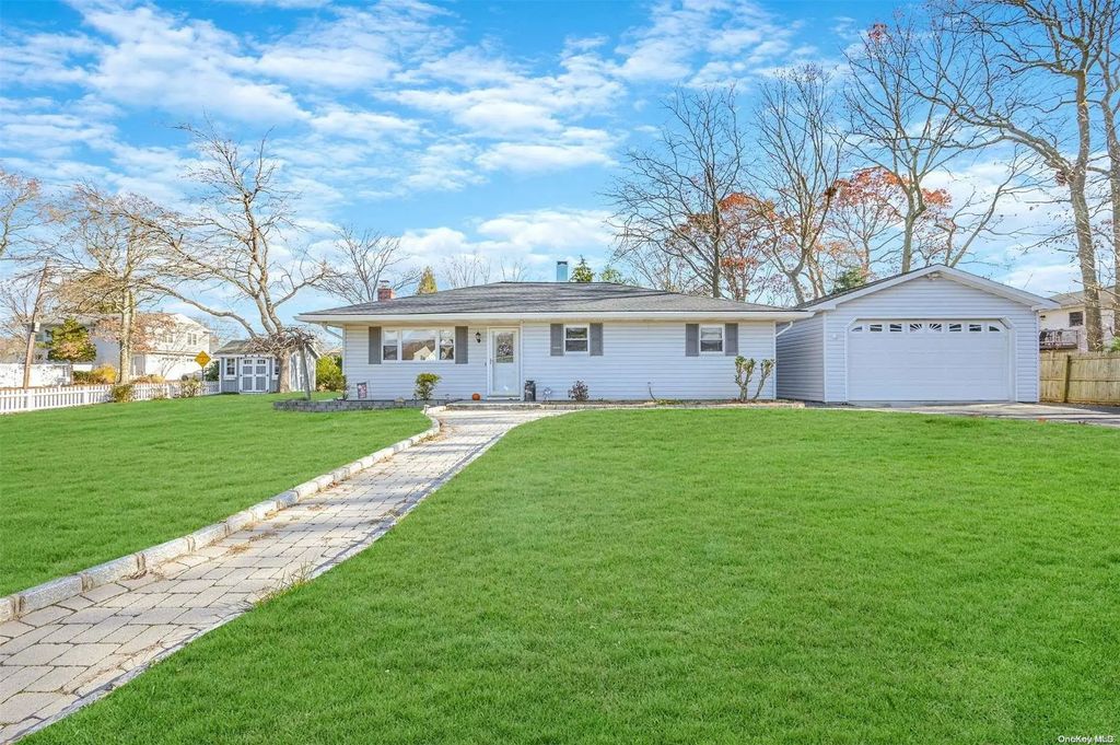 65 Propose Road, Shirley