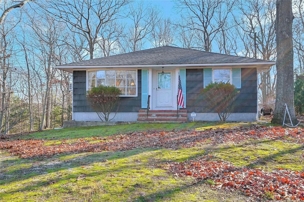415 Southern Cross, Cutchogue