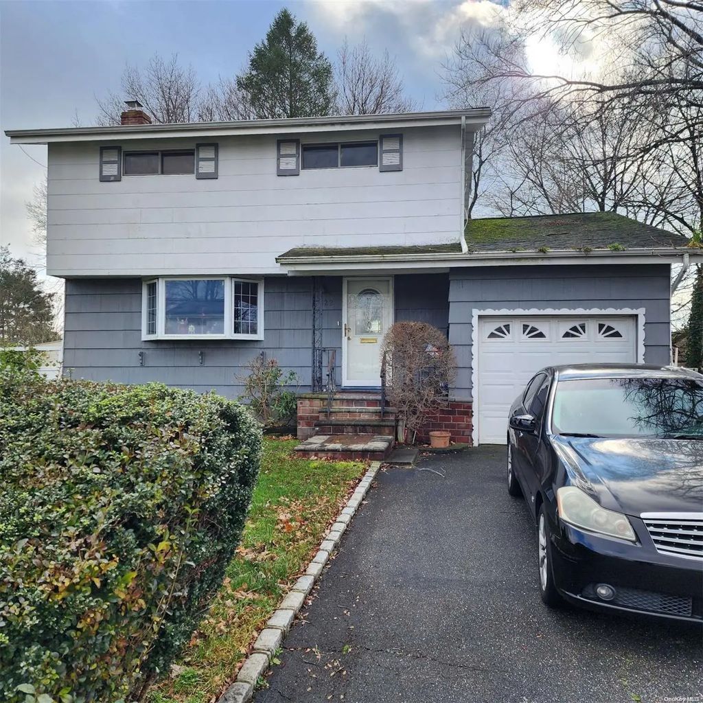 322 Barleau Street, Brentwood