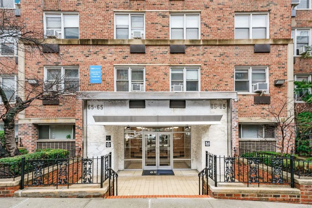 6565 Wetherole Street # 4 "o", Rego Park