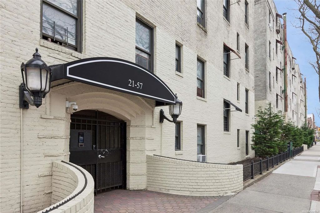 21-57 33rd Street # 4d, Astoria