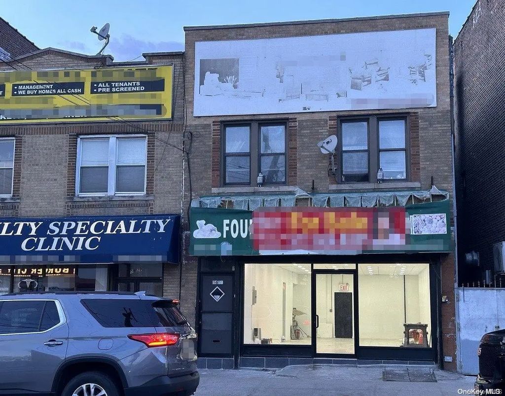 56-31 Metropolitan Avenue, Ridgewood