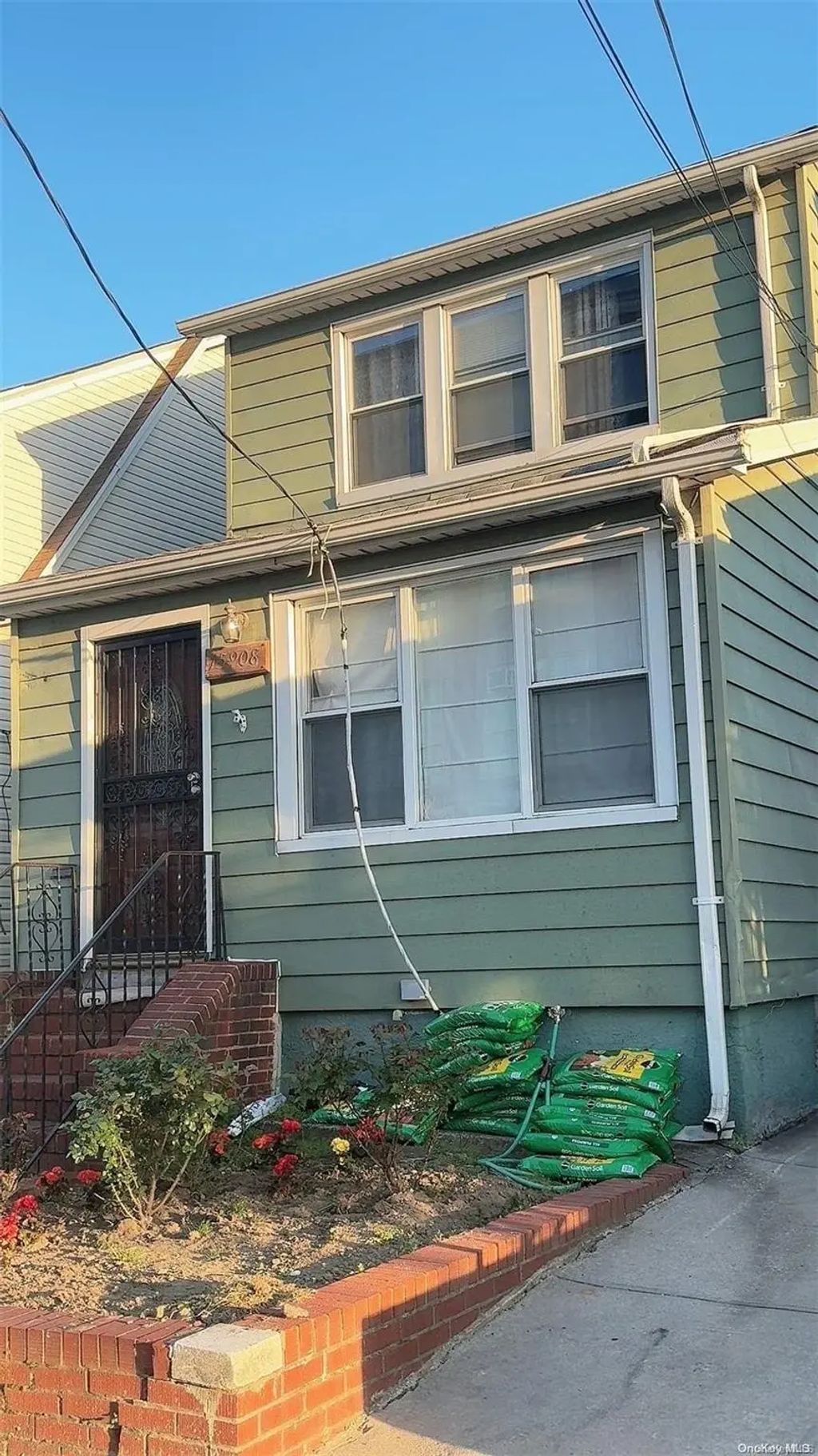 159-08 59th Avenue, Fresh Meadows