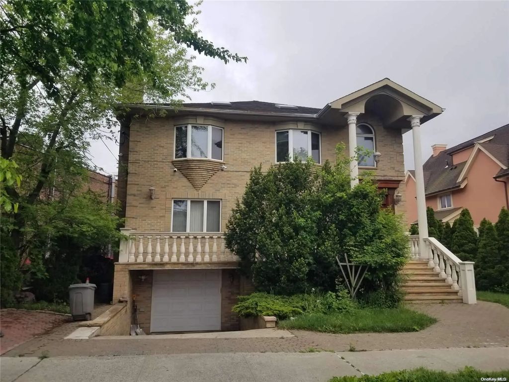 40-11 157th Street, Flushing