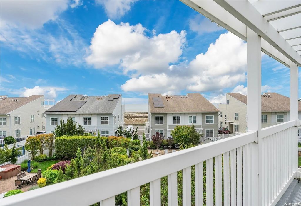 70-05 Catamaran Way, Arverne