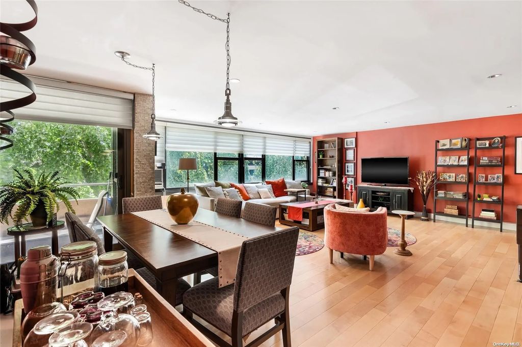 162-20 9th Avenue # 2a, Beechhurst