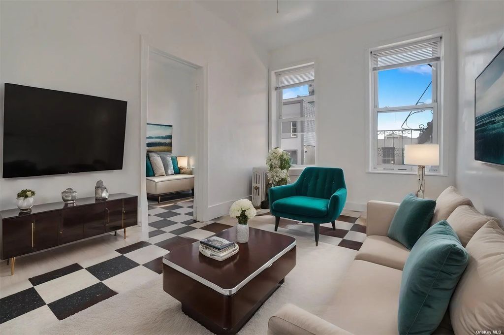 76 Richardson Street # 7, Brooklyn