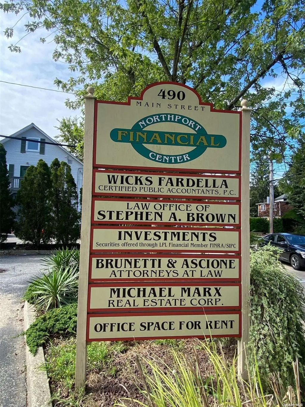490 Main Street, Northport