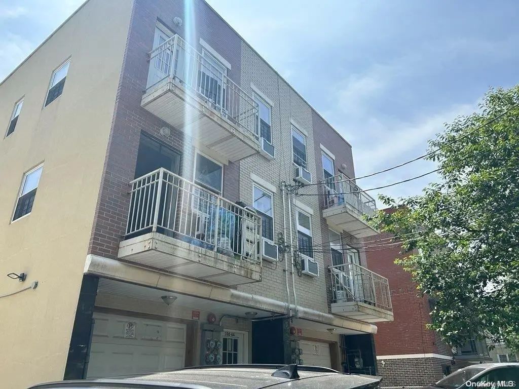 108-44 41st Avenue, Corona