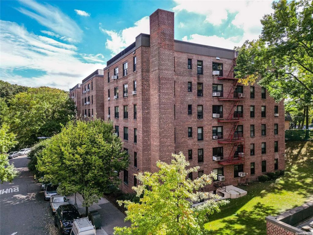 83-30 98th Street # 1a, Woodhaven