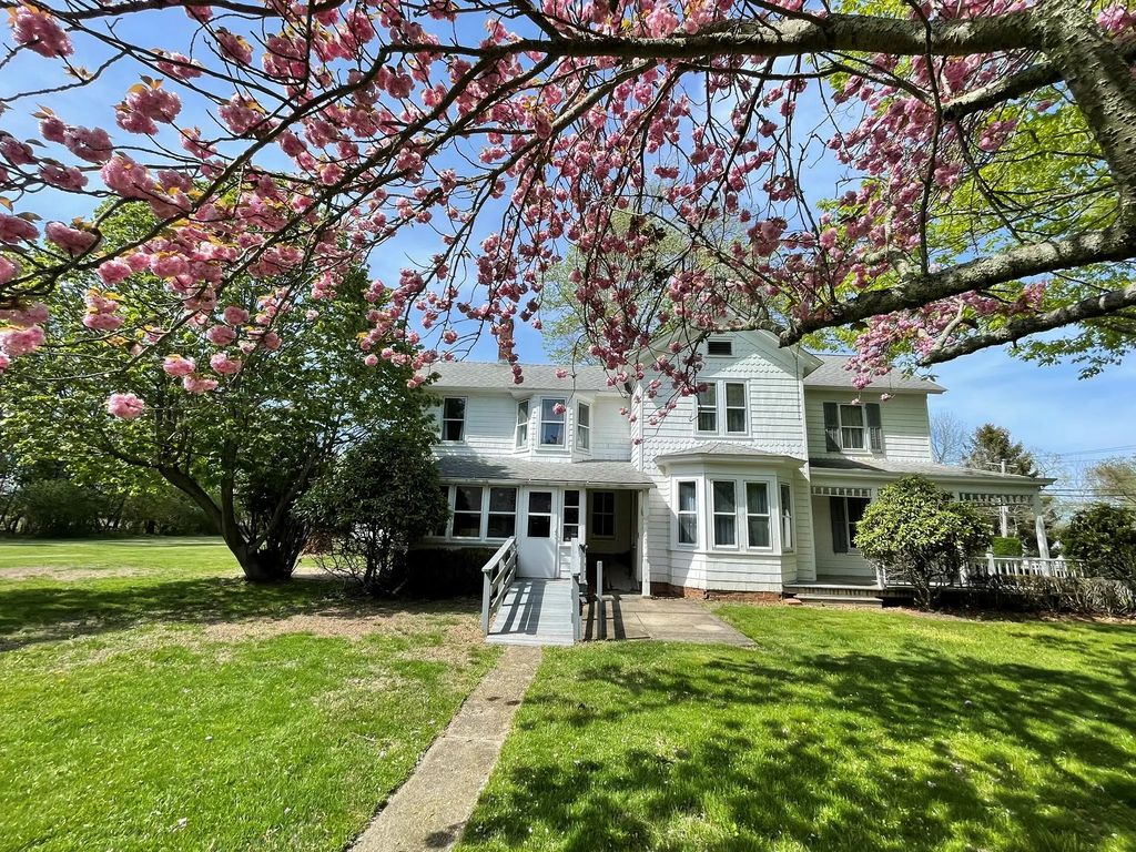 2055 Boisseau Avenue, Southold