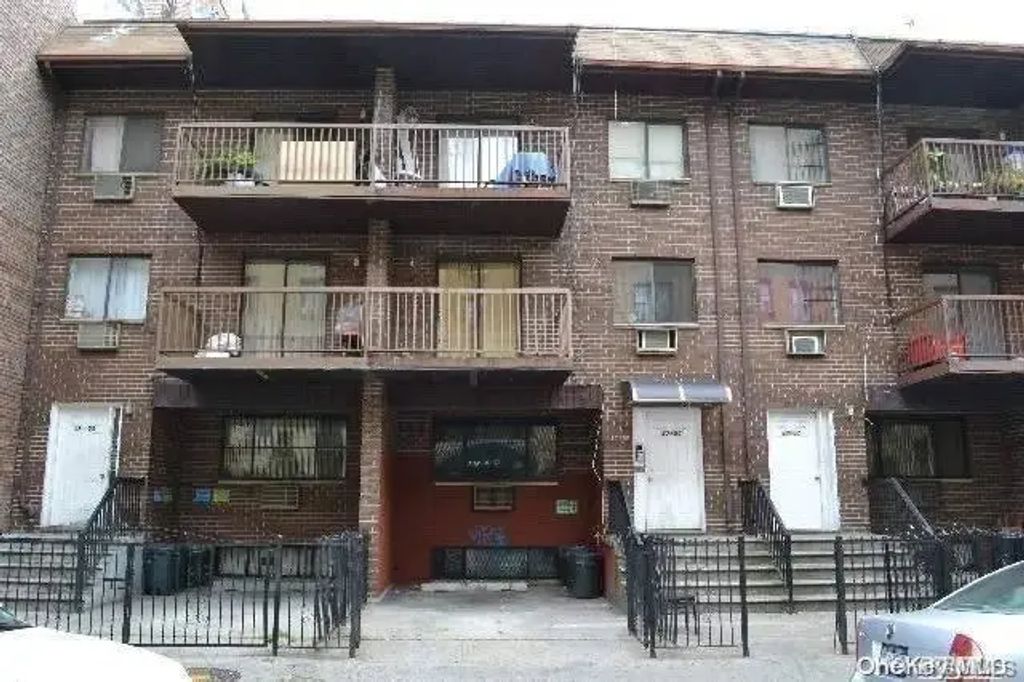 37-55 88th Street, Jackson Heights