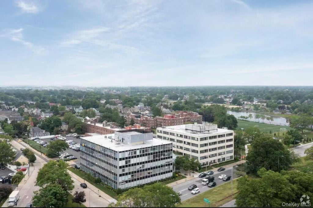 100 Merrick Road, Rockville Centre