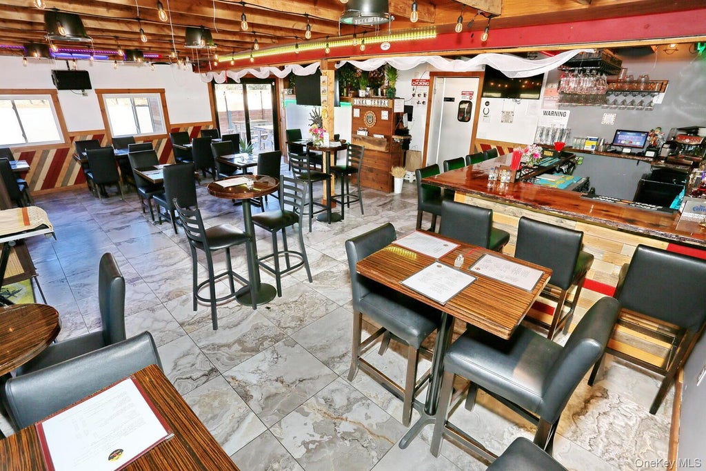 146 N Liberty Drive, Stony Point