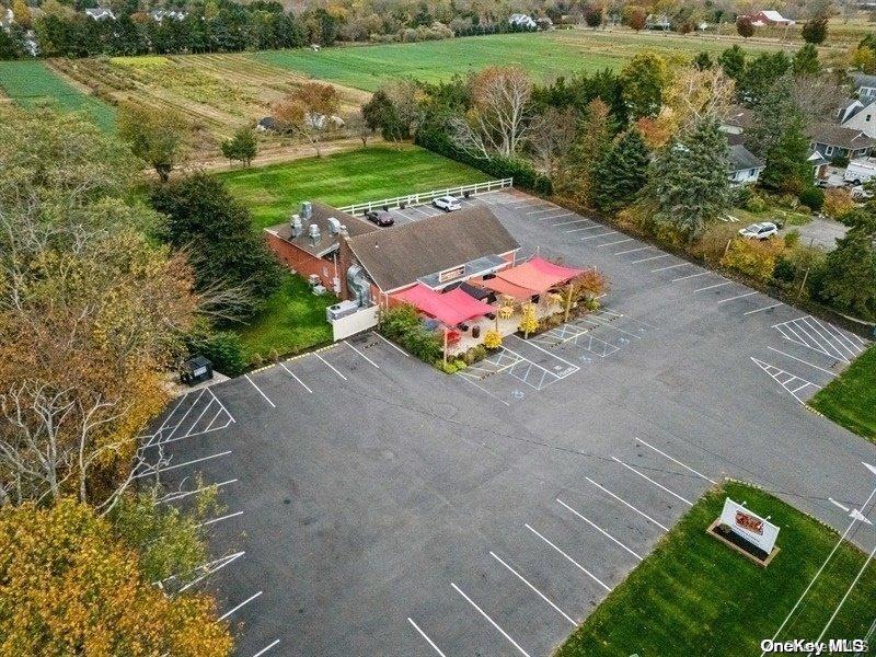 1 of 31 - 44780 County Road 48, Southold, NY