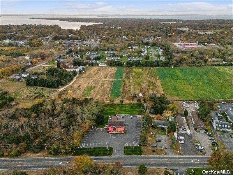 21 of 31 - 44780 County Road 48, Southold, NY