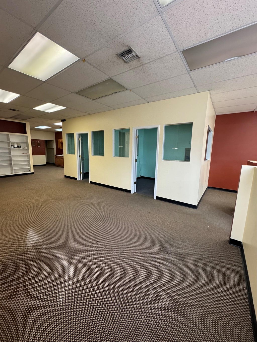 8 of 20 - 900 Hempstead Turnpike, Franklin Square, NY