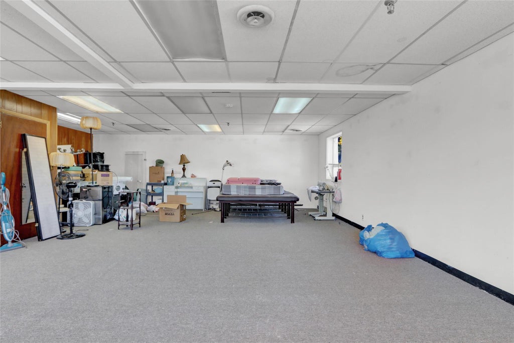 7 of 17 - 1438 Wantagh Avenue # 2, Wantagh, NY