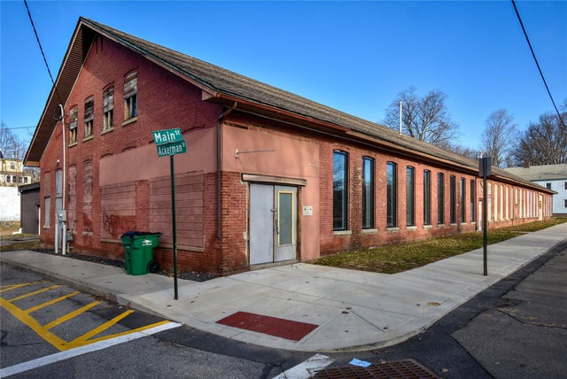 578 Main Street, Beacon