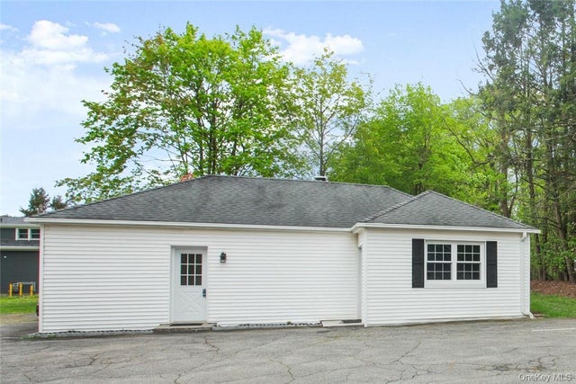 2070 Saw Mill River Road, Yorktown Heights