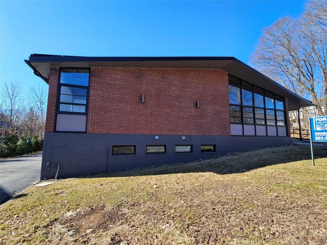 23 West Street, Warwick