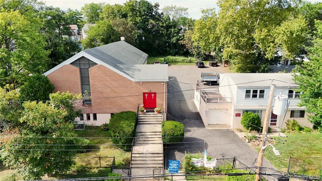 135 Remington Place, New Rochelle