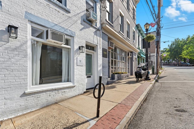 3 Spring Street, Hastings-on-Hudson
