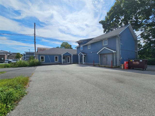 60 N Main Street, Florida