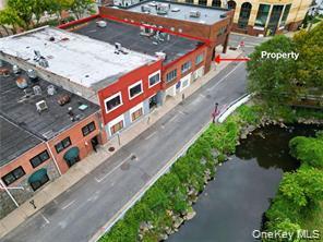 91 Lake Avenue, Eastchester