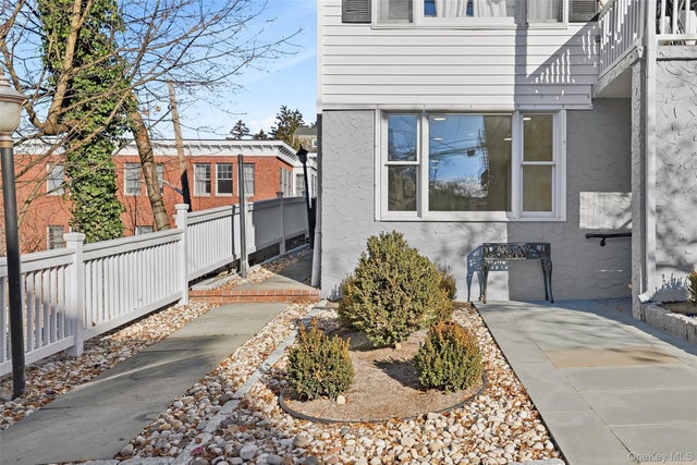 9 Main Street Street # 9, Irvington