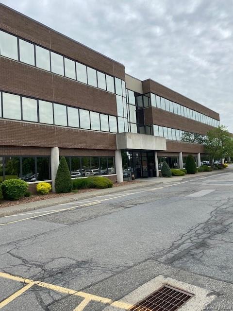 30-40 Matthews Street, Goshen