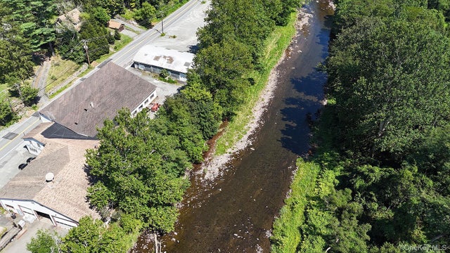 4587 State Route 17b, Callicoon