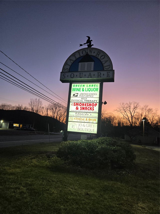 2130 State Route 94, Salisbury Mills