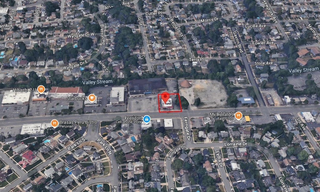 12 of 48 - 560 Franklin Avenue, Franklin Square, NY
