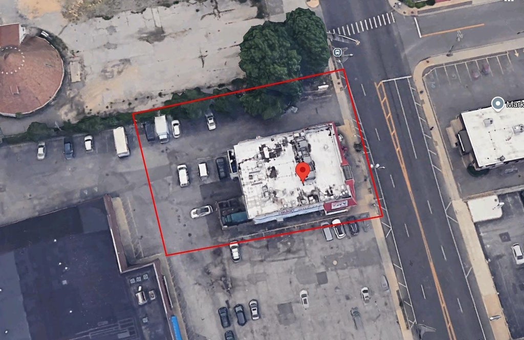 23 of 48 - 560 Franklin Avenue, Franklin Square, NY