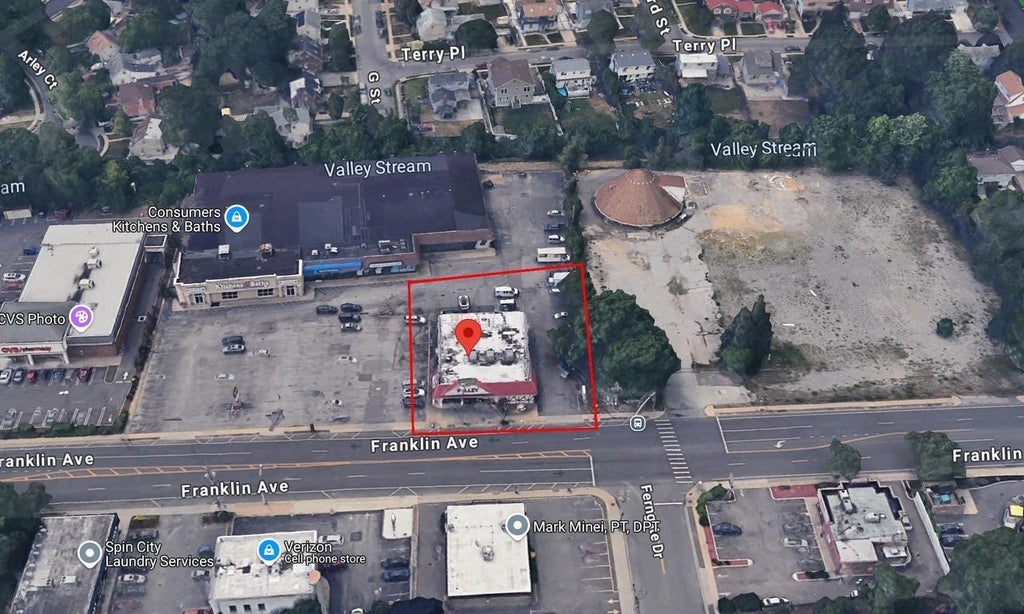 24 of 48 - 560 Franklin Avenue, Franklin Square, NY