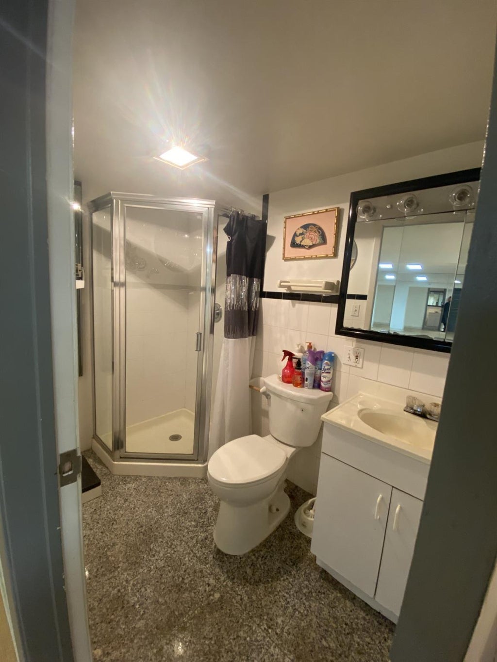 11 of 15 - 917 Hempstead Turnpike, Franklin Square, NY