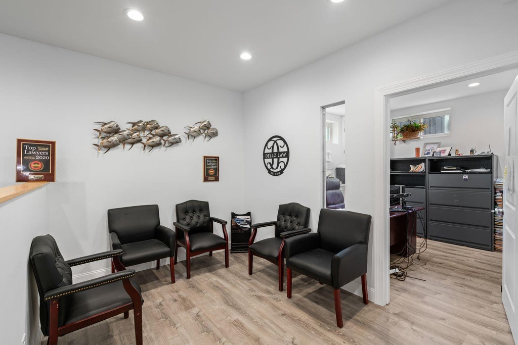 14 of 31 - 312 Larkfield Road, East Northport, NY