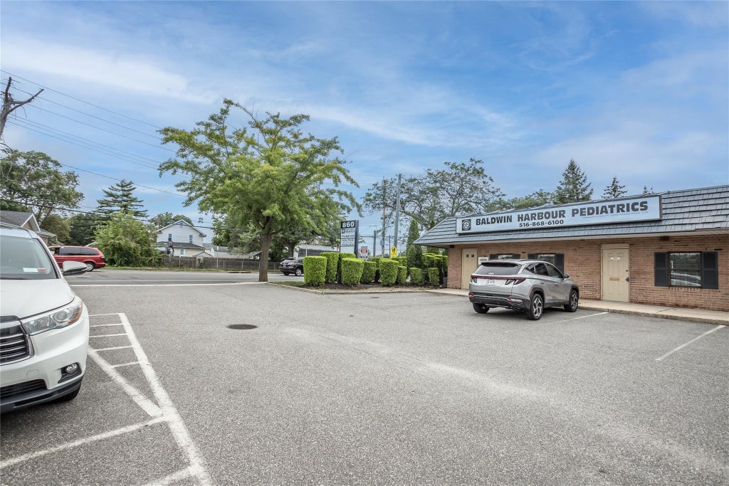 12 of 14 - 860 Atlantic, Baldwin, NY