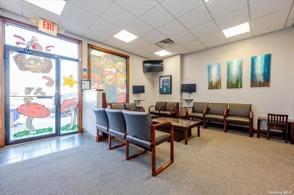 1 of 30 - 272 Park Avenue, Long Beach, NY