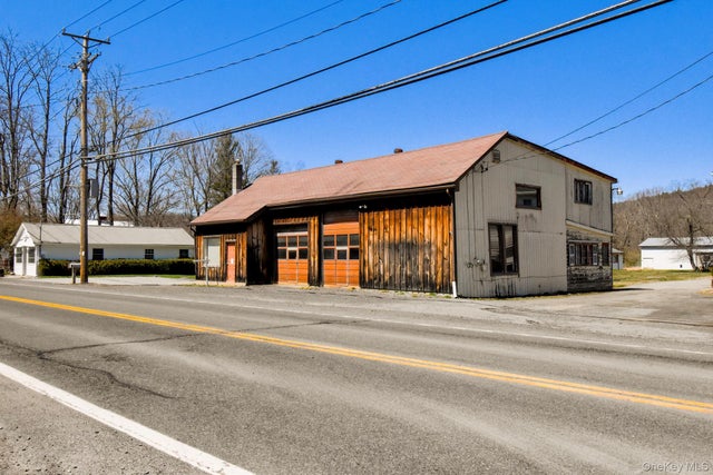 6099 Route 82, Stanfordville