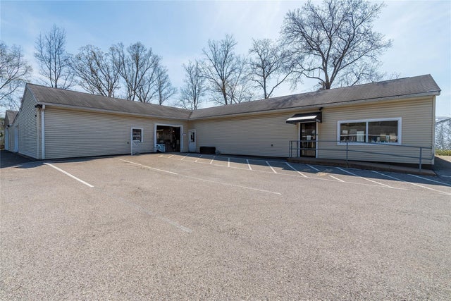 1402 Route 300, Newburgh