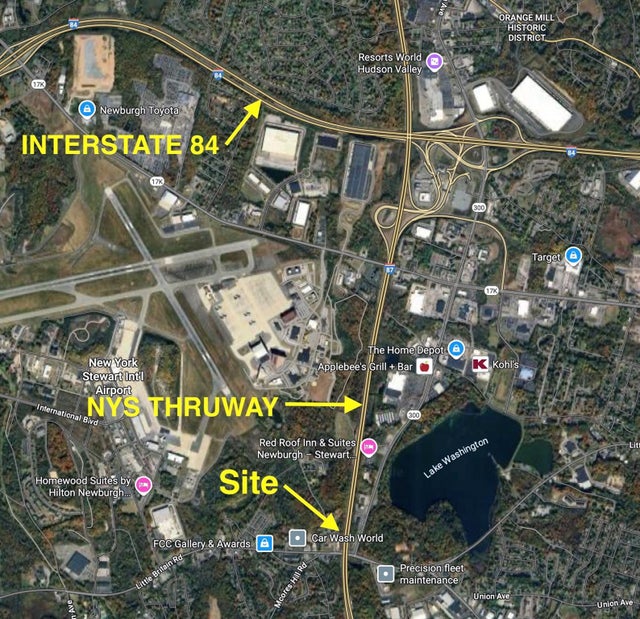 18 Silver Stream Road, New Windsor