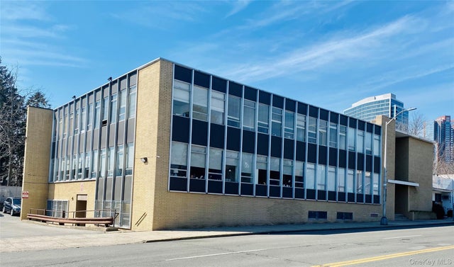 92 North Avenue, New Rochelle