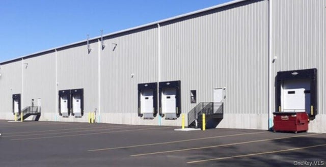 2265 State Route 17k, Montgomery