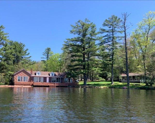 238 Lakeview Drive Road, Highland Lake