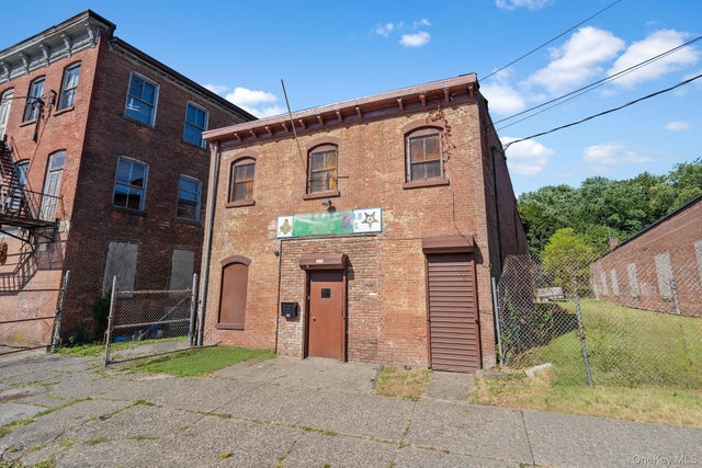 333 Liberty Street, Newburgh