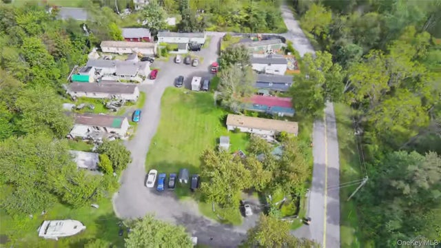 Photo of Listing #916726