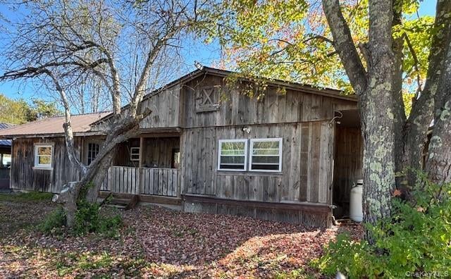 55 Foss Road, Monticello